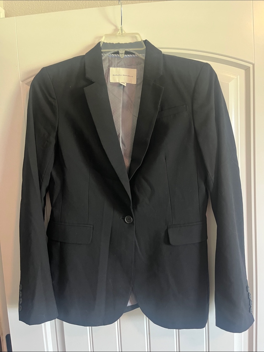 Banana Republic Black Tailored Single-Button Blazer